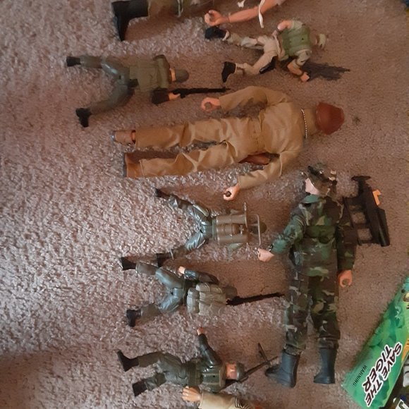 Lot of 8x GI joe 12' action figures and 4x 5' action figures - Picture 7 of 11
